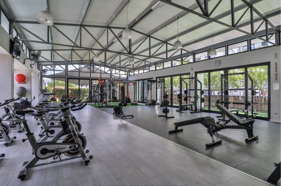1 Bedroom Property for Sale in Sandown Western Cape